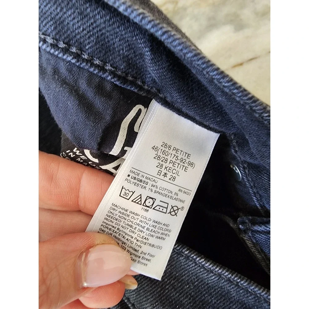 Gap Vintage Slim High Rise Jeans 28 6P Faded Black Raw Hem Distressed